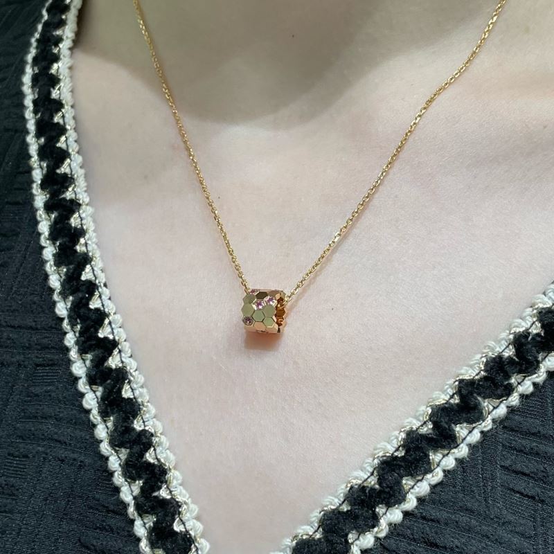 CHAUMET